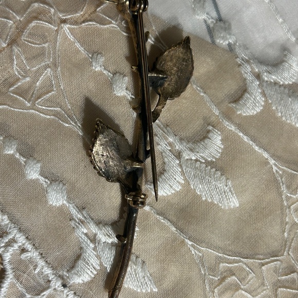 Vintage Gold-toned Rose Pin - Picture 3 of 3